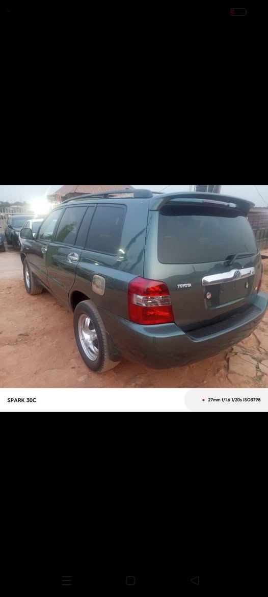 A picture of Very clean stunning registered Toyota Highlander 2006 Tokumbo standard With