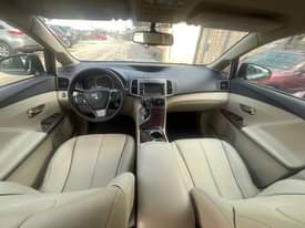 A picture of Toyota venza 2013 model foreign used