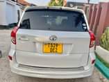 A picture of CALL 0621007902 TOYOTA RAV4 MISS TZ YEAR 2008 PUSH TO