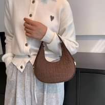 A picture of Handbags pochi