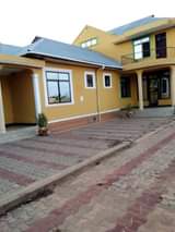 A picture of Sheli mbili zinauzwa na guest house