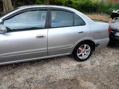 used nissan sunny