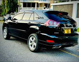 A picture of Toyota harrier