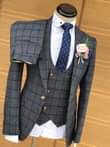 A picture of Suits. 0620189137