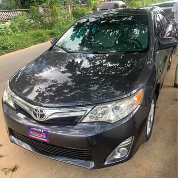 A picture of Toyota Camry 013 014
