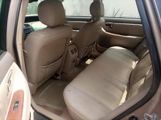 A picture of 2005 Toyota Avalon