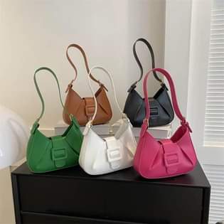 A picture of Ladies bags