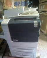 A picture of Xerox colour 550 printing machine