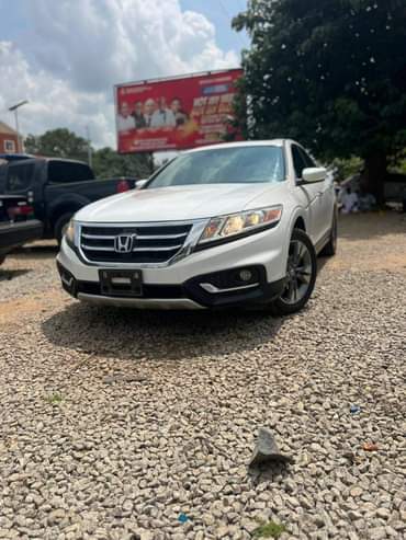 A picture of A Super Clean Neatly Used Honda Crosstour 2014 Model With