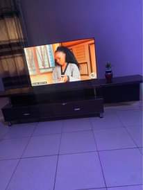 A picture of 43 inches Smart Hicense with Active Netflix Account