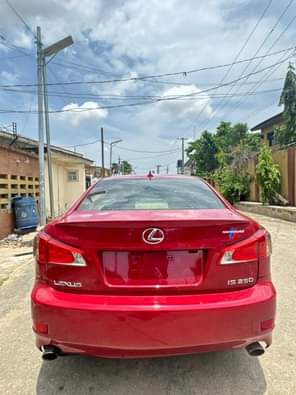 A picture of KinzzyAuto s LTD 08109018982 8 300 000 Refer and earn