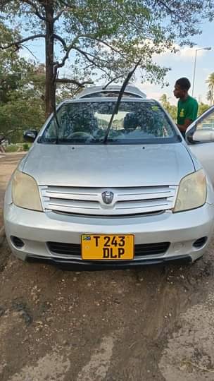 used toyota ist