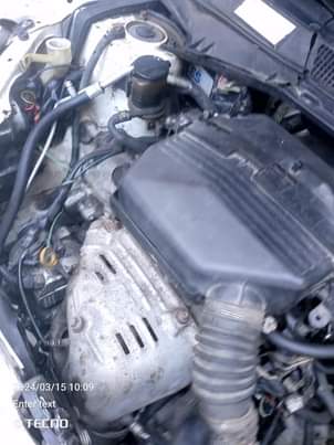 A picture of 2003 TOYOTA RAV 4