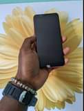 A picture of oppo A83