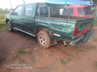 used nissan hardbody