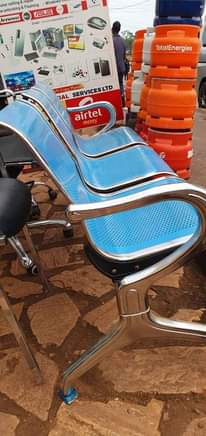 A picture of 3 seater waiting chair as good as new at 350k