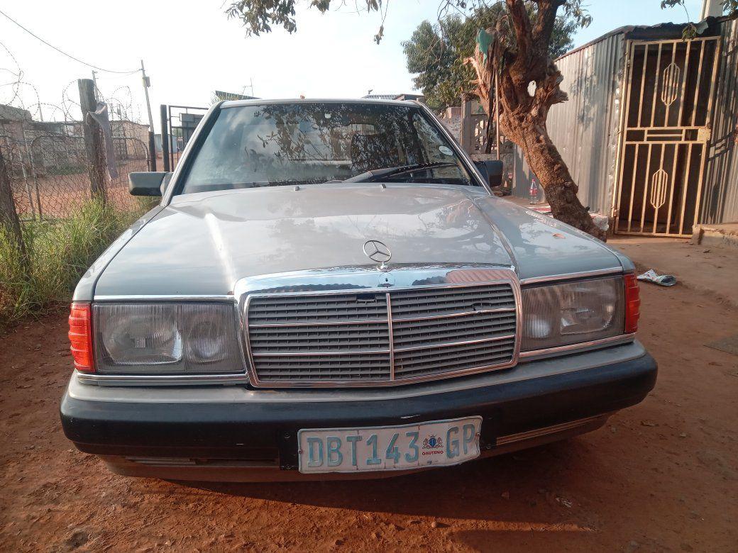 mercedes benz 190e