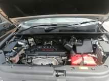 A picture of Rav4 4sale call me on 256751331103 or what app is