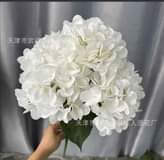 artificial flowers