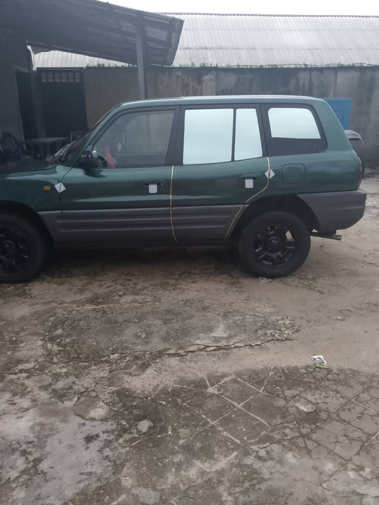A picture of Rav 4