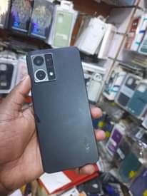 A picture of 256gb Oppo Reno 7