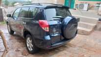 A picture of REGISTERED 2009 TOYOTA RAV4 BLUE