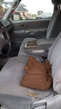 A picture of Toyota tundra With good engine Sharp tyres Sweet interior Good