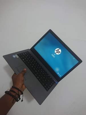 A picture of slim laptop hp core i3 8th generation
