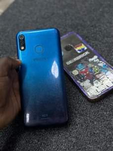A picture of InfiniX HOT 8 LITE