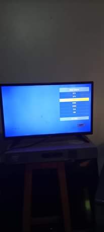 A picture of Smartec 24 digital TV original at only 250 000