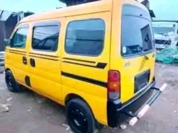 A picture of Mini bus