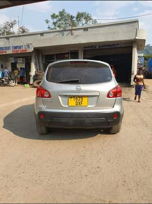 A picture of Dualis milion 12 8 Ipo mwanza Automatic Engine safi 0784857610