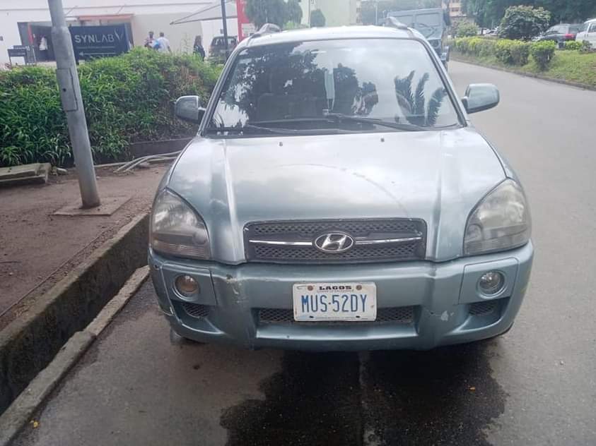 A picture of Hyundai 2005