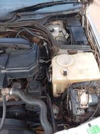 A picture of Mercedes BenzC230