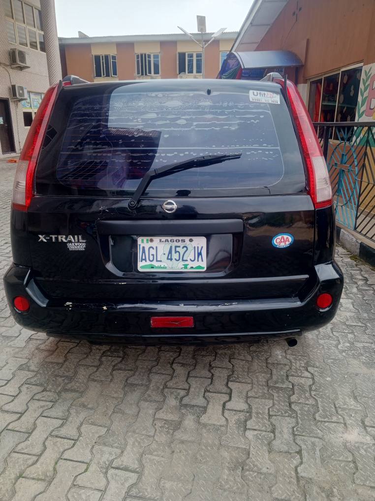 A picture of Nissan xtrail 2005