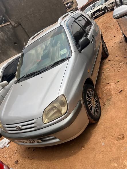 A picture of TOYOTA RAUM