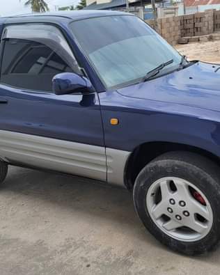 A picture of Rav 4 shortchassis