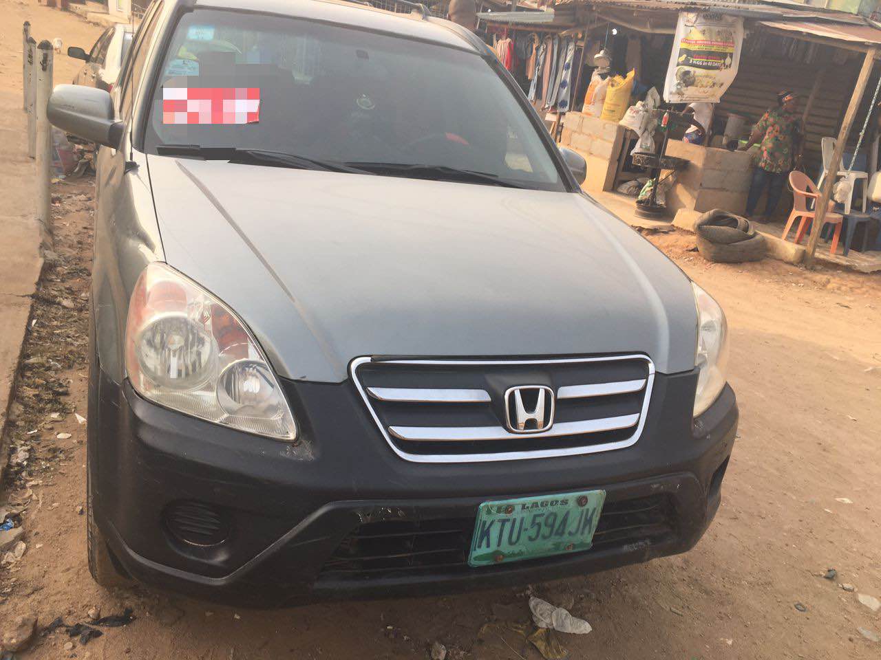 A picture of Extremely clean registered Honda CR V 05