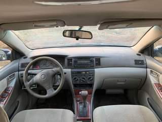 A picture of TOTOYA COROLLA 2005 6