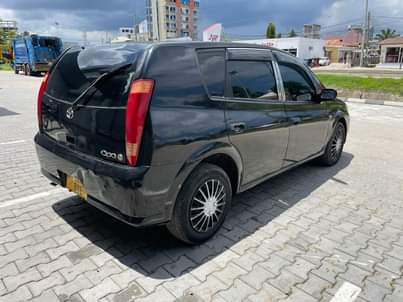 A picture of 2001 TOYOTA OPPA 0714058883 TOYOTA