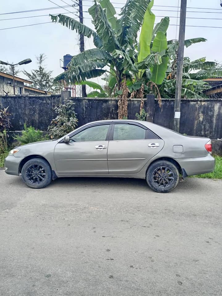 A picture of Toyota Camry big daddy
