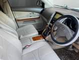A picture of WhatsApp call 255 762 483 424 Toyota Harrier T610 DNA