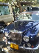 A picture of Nissan mitsuoka Galue YOM 1996 Automatic Trans 2000 CC Petrol