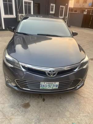 A picture of Toyota Avalon