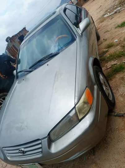 A picture of Camry pencil light