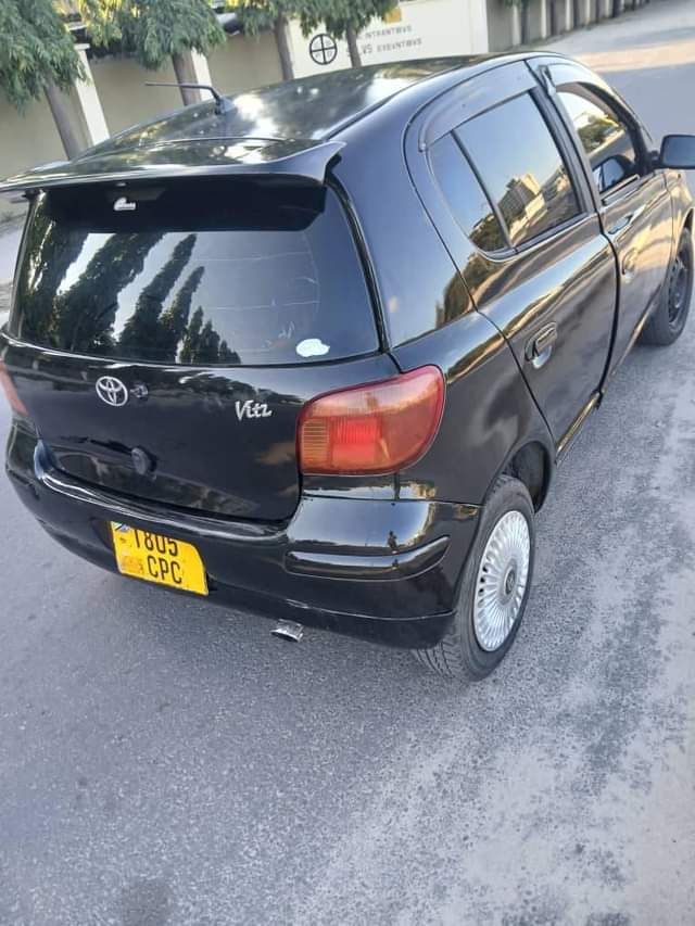 A picture of Toyota vitz
