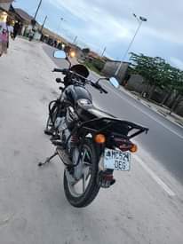 A picture of PIKIPIKI BM CC 125 GIA 5 INAUZWA