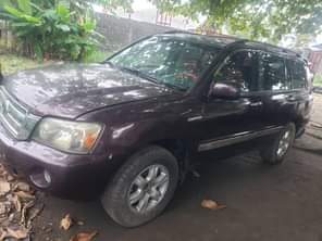 A picture of The car has electrical issues it doesn t start 06