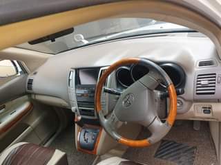 A picture of Toyota Harrier