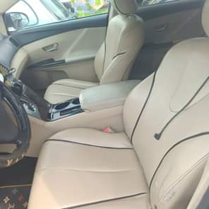 A picture of Venza 2009 4 plug engine Untouched and gear transmission Neat